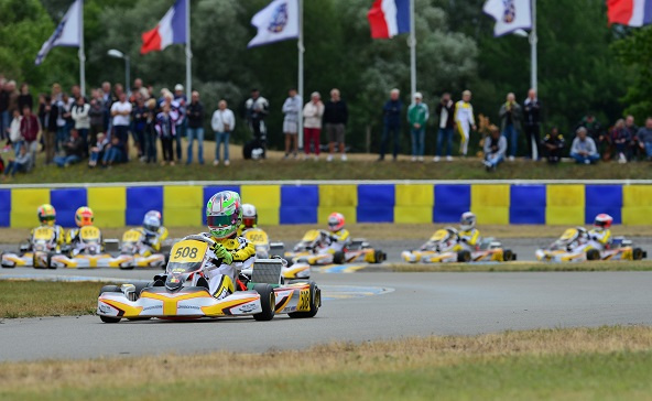 Trophée Académie: Meguetounif, 2e derrière Handsaeme